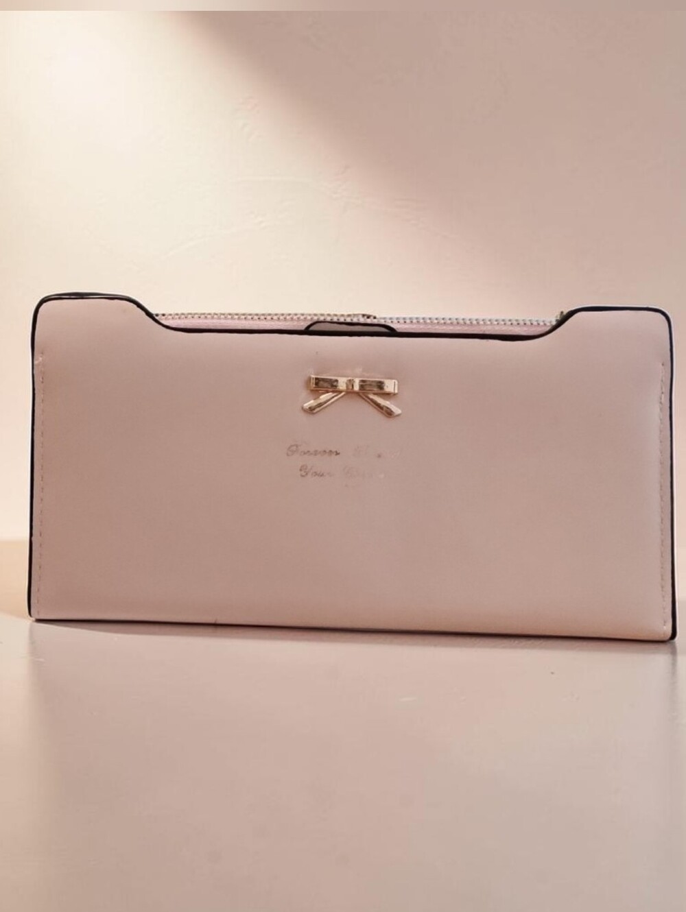 Sassified Boutique NwtWomen's Blush Bow Accent Wallet Clutch
